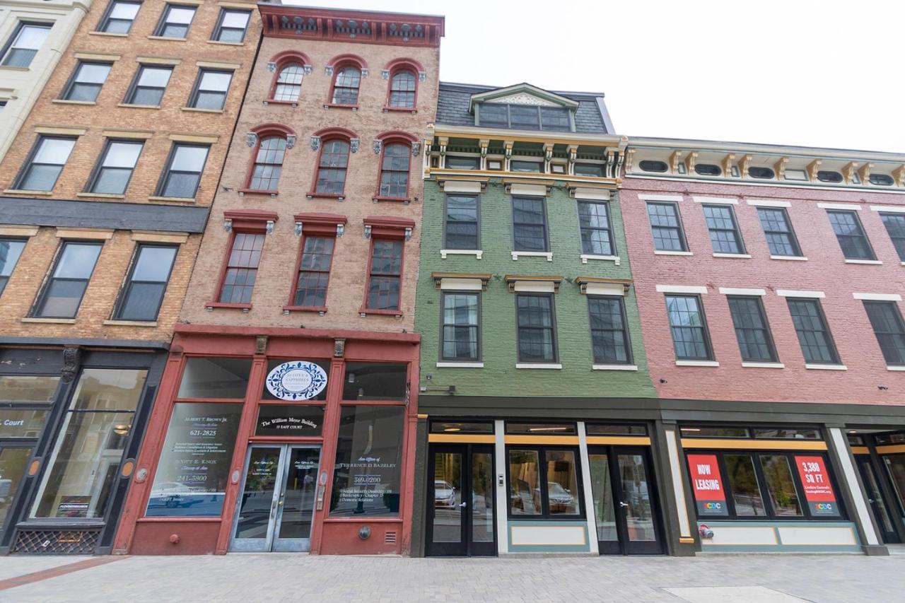 Spacious 2 Bed 2 Bath Downtown Otr Condo Minutes Walk To The Reds Bengals Stadium & More! Cincinnati Exterior photo